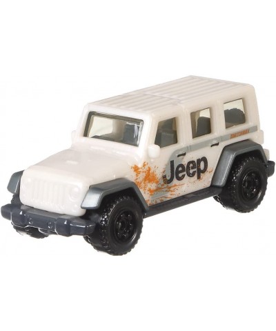 Color Changers Diecast - FKV92 - Jeep Wrangler Rubicon SUV ~ Inspired by Jeep $30.65 Kids' Play Cars & Race Cars