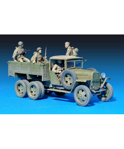 1:35 Scale GAZ-AAA Cargo Truck Mod. 1941" Plastic Model Kit $90.73 Kids' Play Armored Fighting Vehicles