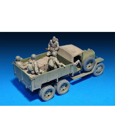 1:35 Scale GAZ-AAA Cargo Truck Mod. 1941" Plastic Model Kit $90.73 Kids' Play Armored Fighting Vehicles